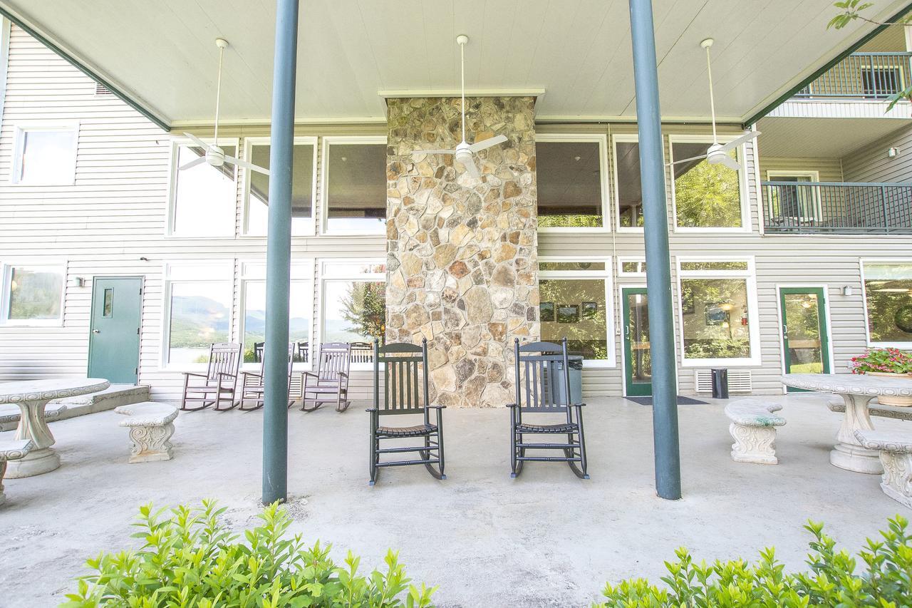 Lake Chatuge Lodge Hiawassee Exterior photo